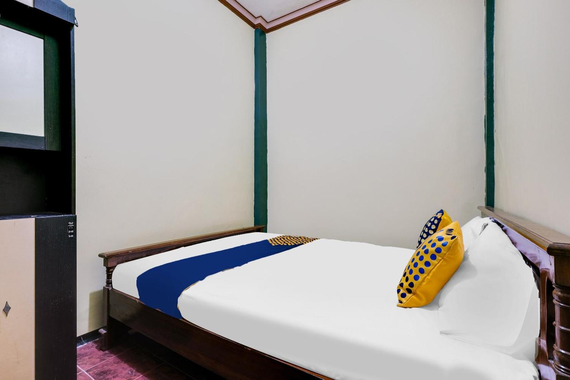 Spot On 92068 Pudja Kesuma Homestay Syariah 日惹 外观 照片