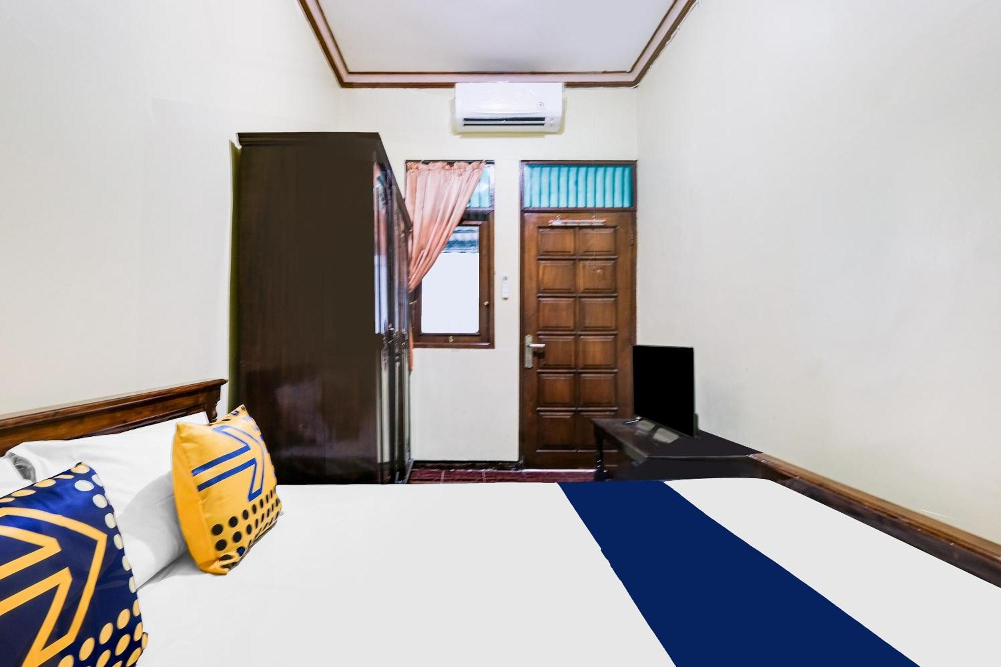 Spot On 92068 Pudja Kesuma Homestay Syariah 日惹 外观 照片