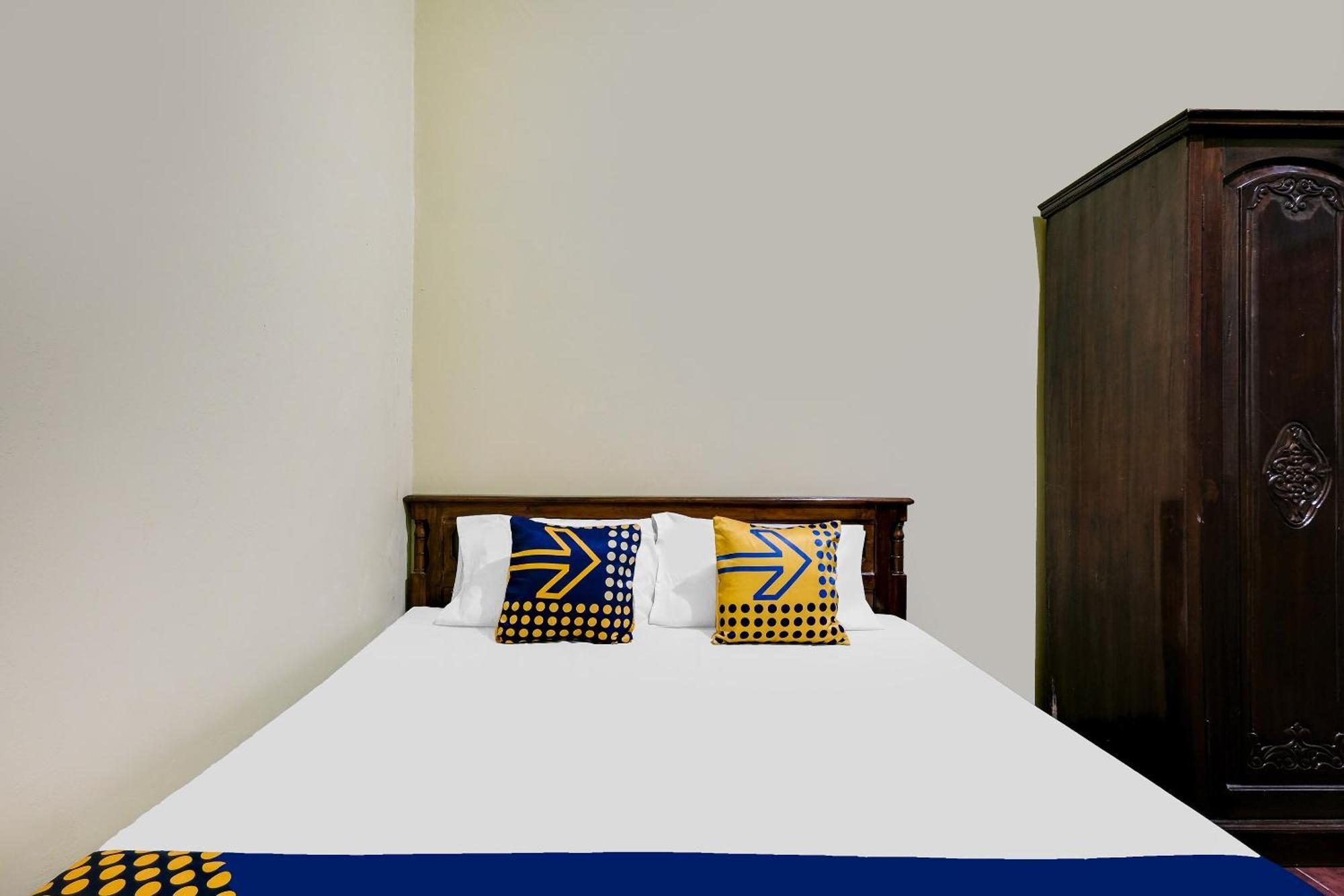 Spot On 92068 Pudja Kesuma Homestay Syariah 日惹 外观 照片